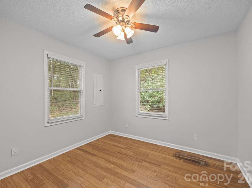 124 Lytle Cove Road, Swannanoa, NC 28778.  MLS# CAR4401736, YatesRealty ID 9562. 