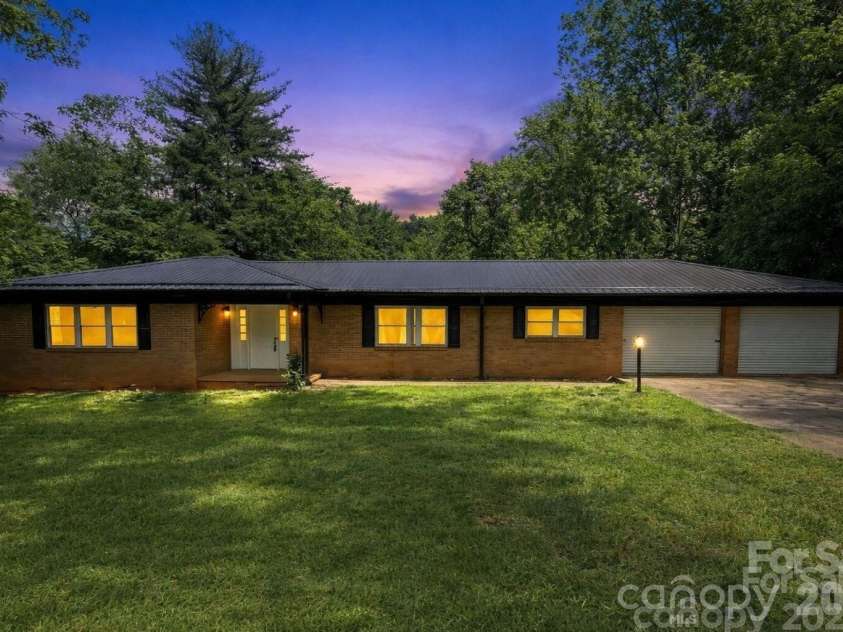 140 Power Street, Spindale, NC 28160.  MLS# CAR4228113, YatesRealty ID 9563. 