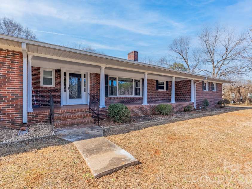 3439 Filbert Highway, Clover, SC 29710.  MLS# CAR4345043, YatesRealty ID 9565. 