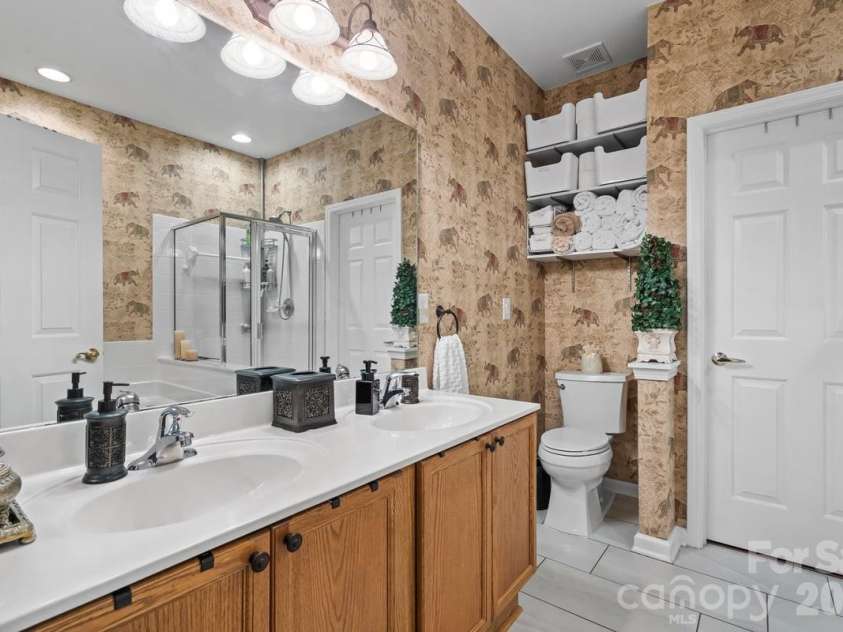 2122 Mondo Lane, Indian Trail, NC 28079.  MLS# CAR4353521, YatesRealty ID 9566. 