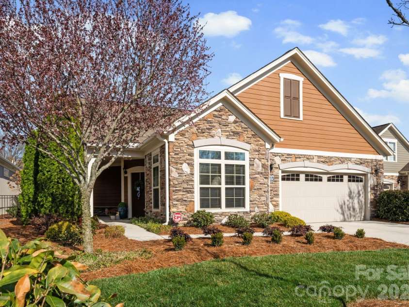 1230 Restoration Drive, Waxhaw, NC 28173.  MLS# CAR4353348, YatesRealty ID 9569. 