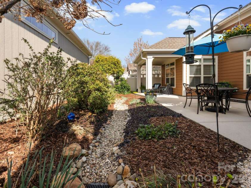 1230 Restoration Drive, Waxhaw, NC 28173.  MLS# CAR4353348, YatesRealty ID 9569. 