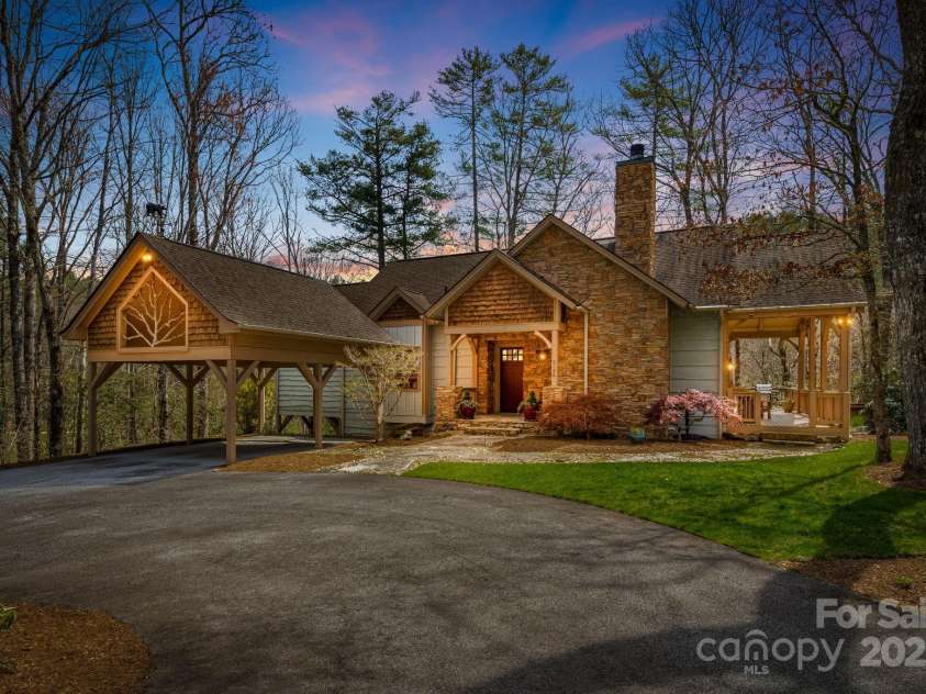 2442 Trillium Ridge Road, Cullowhee, NC 28723.  MLS# CAR4241569, YatesRealty ID 9569. 