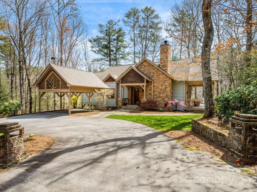 2442 Trillium Ridge Road, Cullowhee, NC 28723.  MLS# CAR4241569, YatesRealty ID 9569. 