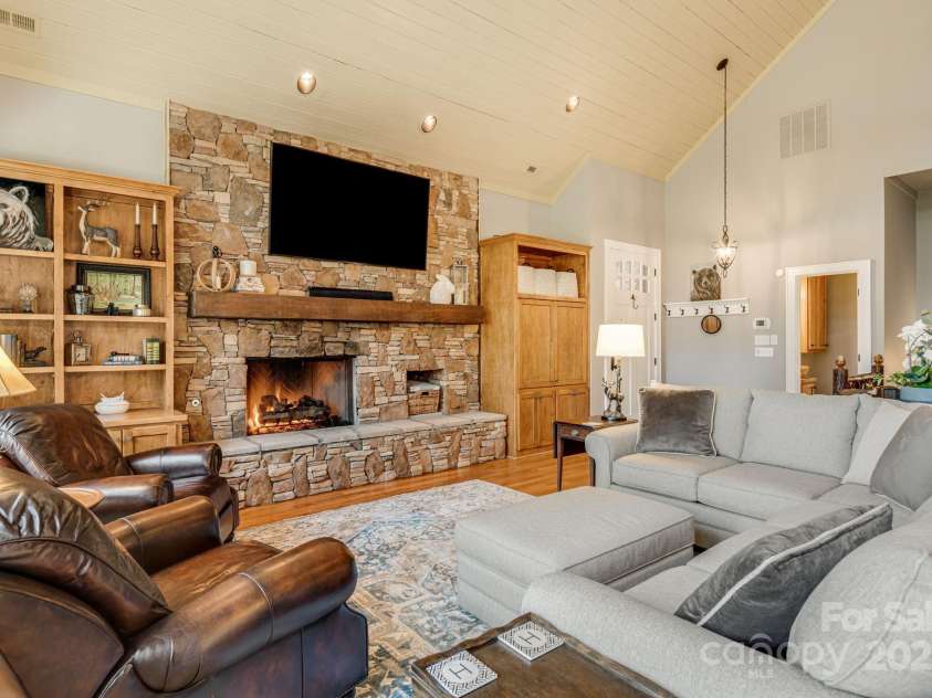 2442 Trillium Ridge Road, Cullowhee, NC 28723.  MLS# CAR4241569, YatesRealty ID 9569. 