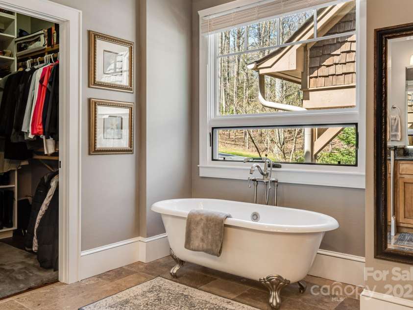 2442 Trillium Ridge Road, Cullowhee, NC 28723.  MLS# CAR4241569, YatesRealty ID 9569. 