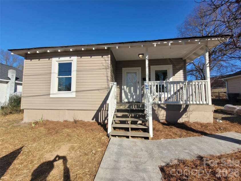 508 Apple Street, Gastonia, NC 28054.  MLS# CAR4336965, YatesRealty ID 957. 