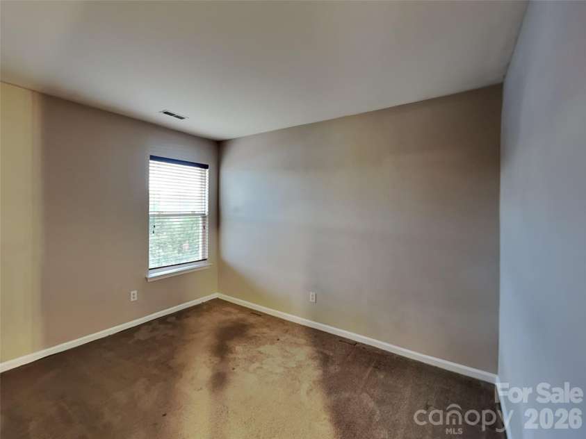 12927 Deaton Hill Drive, Charlotte, NC 28269.  MLS# CAR4350631, YatesRealty ID 9570. 