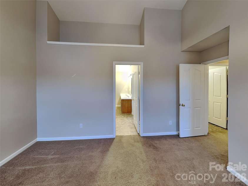 12927 Deaton Hill Drive, Charlotte, NC 28269.  MLS# CAR4350631, YatesRealty ID 9570. Primary