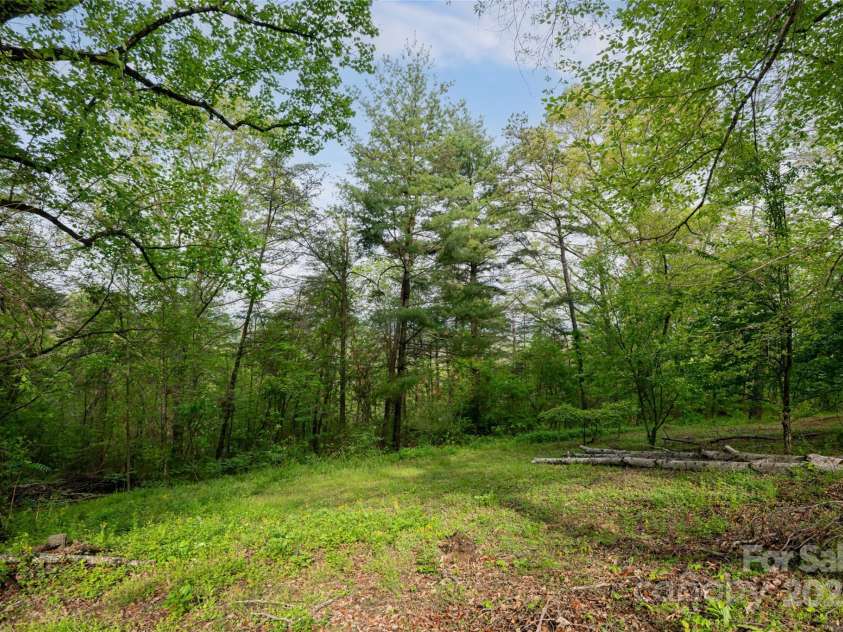 25 Coal Creek Lane, Weaverville, NC 28787.  MLS# CAR4251117, YatesRealty ID 9571. 