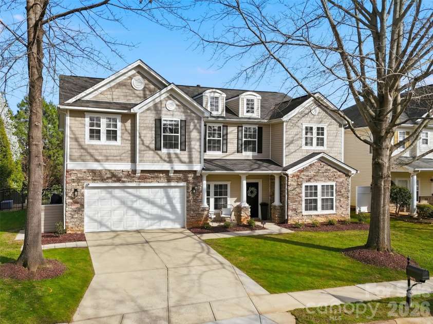 7010 Evanton Loch Road, Charlotte, NC 28278.  MLS# CAR4357552, YatesRealty ID 9571. 