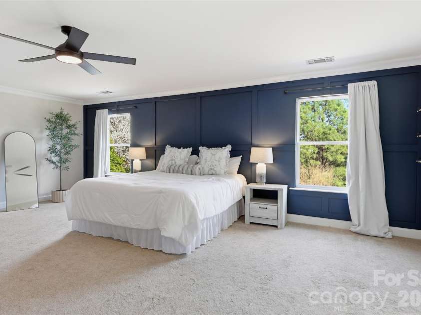 7010 Evanton Loch Road, Charlotte, NC 28278.  MLS# CAR4357552, YatesRealty ID 9571. 