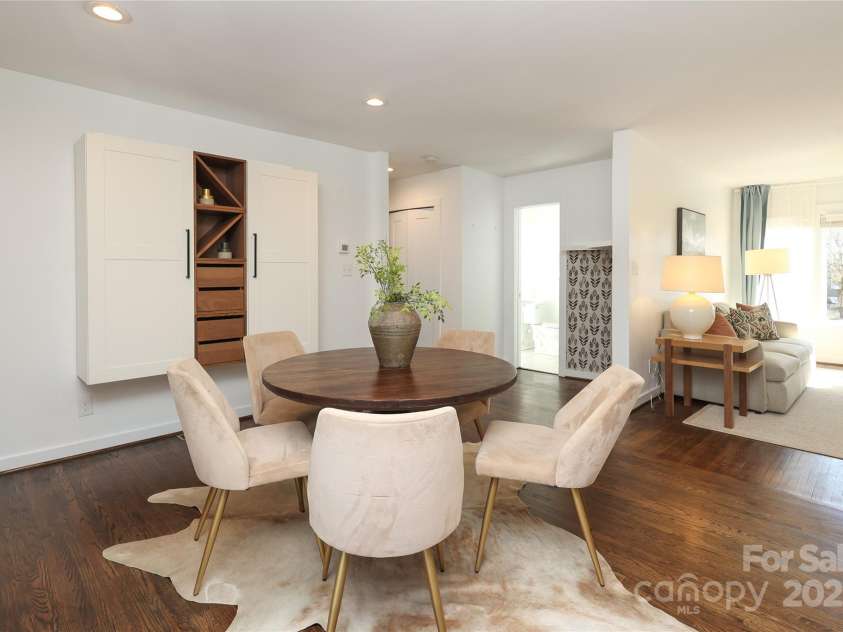 3452 Airlie Street, Charlotte, NC 28205.  MLS# CAR4197942, YatesRealty ID 9572. 