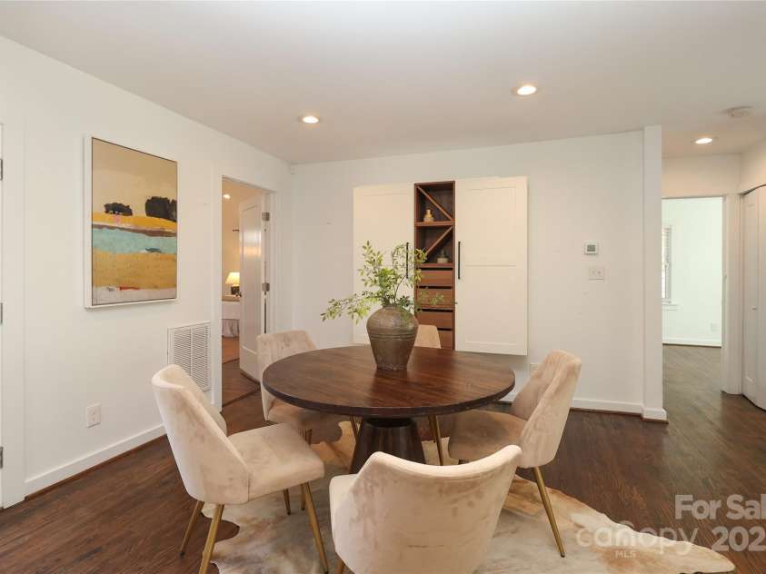 3452 Airlie Street, Charlotte, NC 28205.  MLS# CAR4197942, YatesRealty ID 9572. 