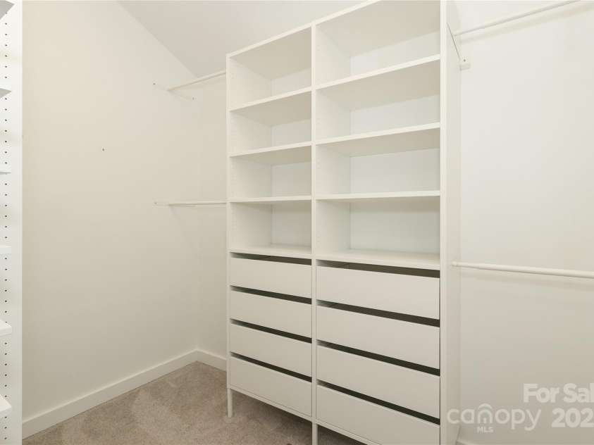 3452 Airlie Street, Charlotte, NC 28205.  MLS# CAR4197942, YatesRealty ID 9572. 