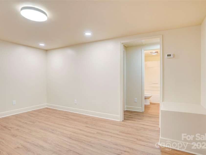 405 Belva Street, Kannapolis, NC 28081.  MLS# CAR4251004, YatesRealty ID 9573. 