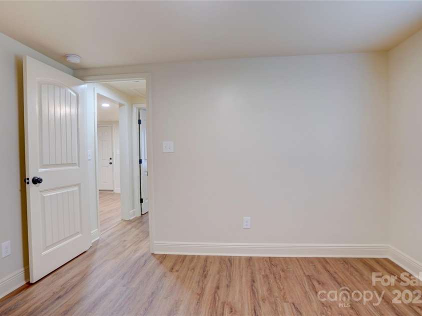 405 Belva Street, Kannapolis, NC 28081.  MLS# CAR4251004, YatesRealty ID 9573. 