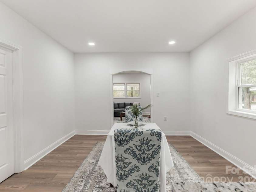 221 Davis Avenue, Newton, NC 28658.  MLS# CAR4242744, YatesRealty ID 9574. 