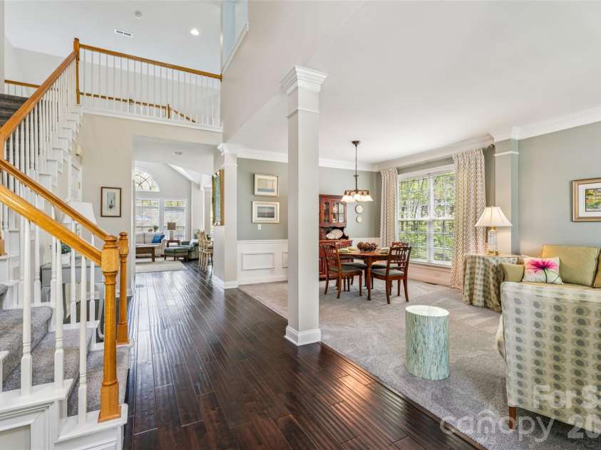 9149 Viscount Lane, Charlotte, NC 28269.  MLS# CAR4364745, YatesRealty ID 9574. 