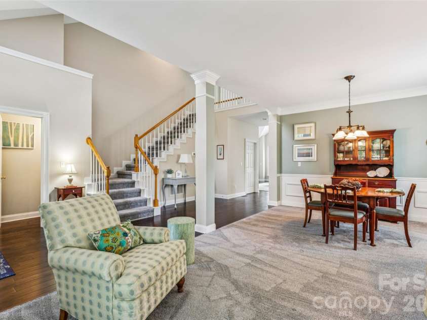 9149 Viscount Lane, Charlotte, NC 28269.  MLS# CAR4364745, YatesRealty ID 9574. 