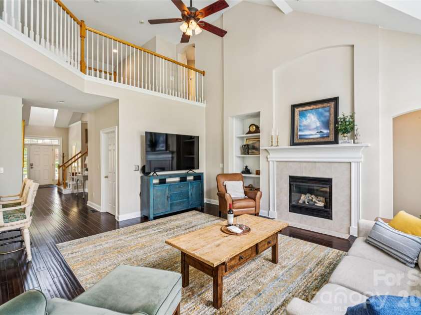 9149 Viscount Lane, Charlotte, NC 28269.  MLS# CAR4364745, YatesRealty ID 9574. 
