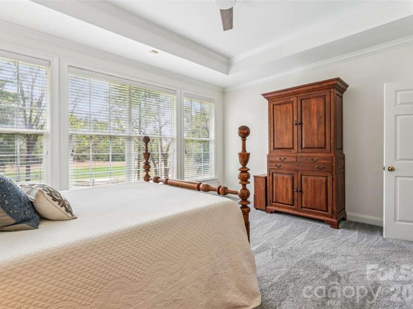9149 Viscount Lane, Charlotte, NC 28269.  MLS# CAR4364745, YatesRealty ID 9574. 
