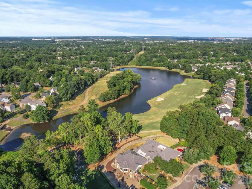 9149 Viscount Lane, Charlotte, NC 28269.  MLS# CAR4364745, YatesRealty ID 9574. 
