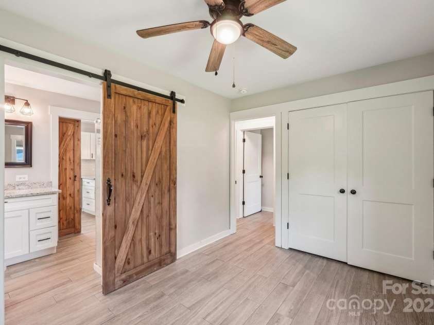 814 Marve Street, Gastonia, NC 28052.  MLS# CAR4252829, YatesRealty ID 9575. 