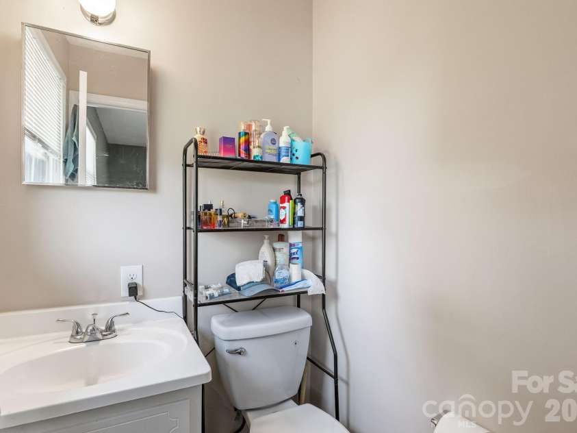 3942 Linwood Road, Gastonia, NC 28052.  MLS# CAR4366197, YatesRealty ID 9576. 