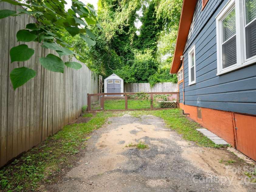 140 State Street, Asheville, NC 28806.  MLS# CAR4271947, YatesRealty ID 9577. Off street parking for two vehicles