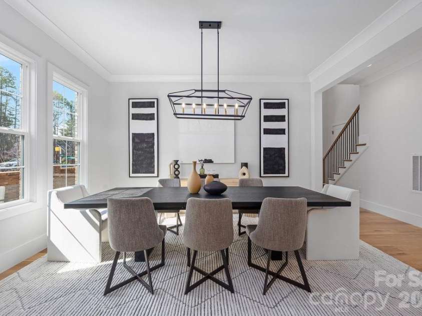 100 Brackenbury Lane, Charlotte, NC 28270.  MLS# CAR4352384, YatesRealty ID 9578. Dining room.