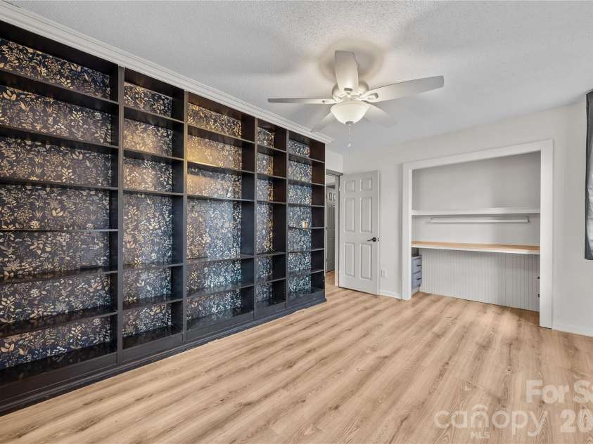 2019 Teddington Drive, Charlotte, NC 28214.  MLS# CAR4355167, YatesRealty ID 9579. 3rd bedroom/office