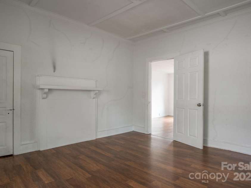 109 Fulton Street, Kings Mountain, NC 28086.  MLS# CAR4289026, YatesRealty ID 958. Front Bedroom - Walker St