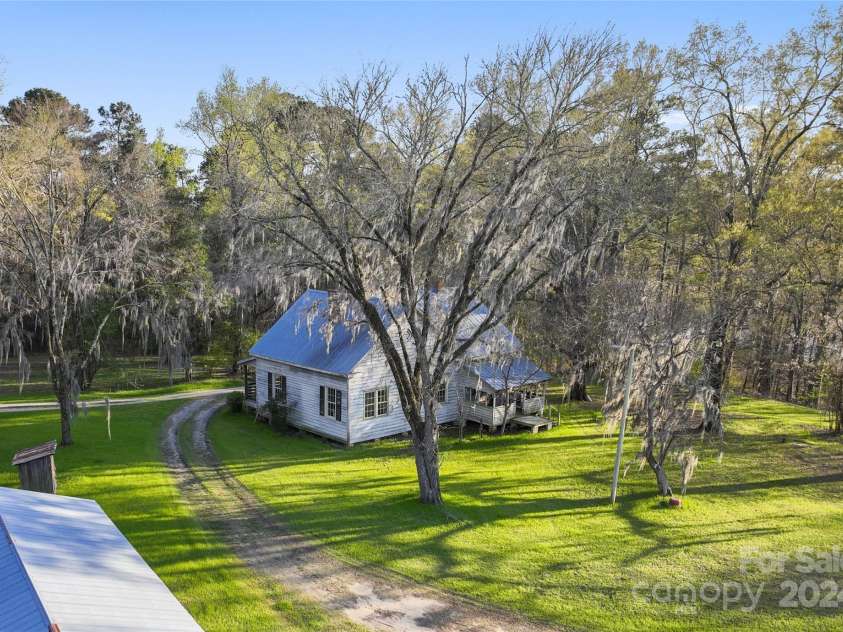 229 Joseph Kershaw Road, Eastover, SC 29044.  MLS# CAR4122309, YatesRealty ID 958. Heyward house fully restored and currently a museum of antiques from the 1800's