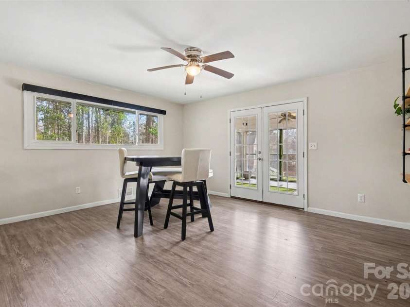 1548 Westbrook Circle, Gastonia, NC 28052.  MLS# CAR4358930, YatesRealty ID 9580. 