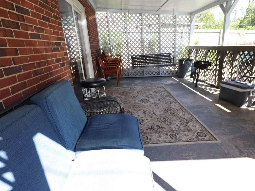 3931 Irvington Drive, Charlotte, NC 28205.  MLS# CAR4363620, YatesRealty ID 9584. 