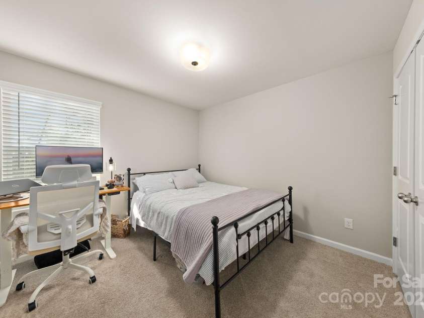 14041 Whistling Teal Drive, Charlotte, NC 28262.  MLS# CAR4218428, YatesRealty ID 9585. 