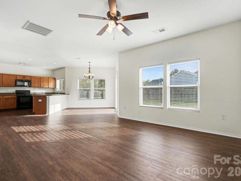 4400 Kiddle Lane, Monroe, NC 28110.  MLS# CAR4355002, YatesRealty ID 9586. 