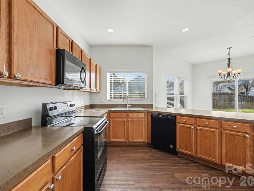 4400 Kiddle Lane, Monroe, NC 28110.  MLS# CAR4355002, YatesRealty ID 9586. 