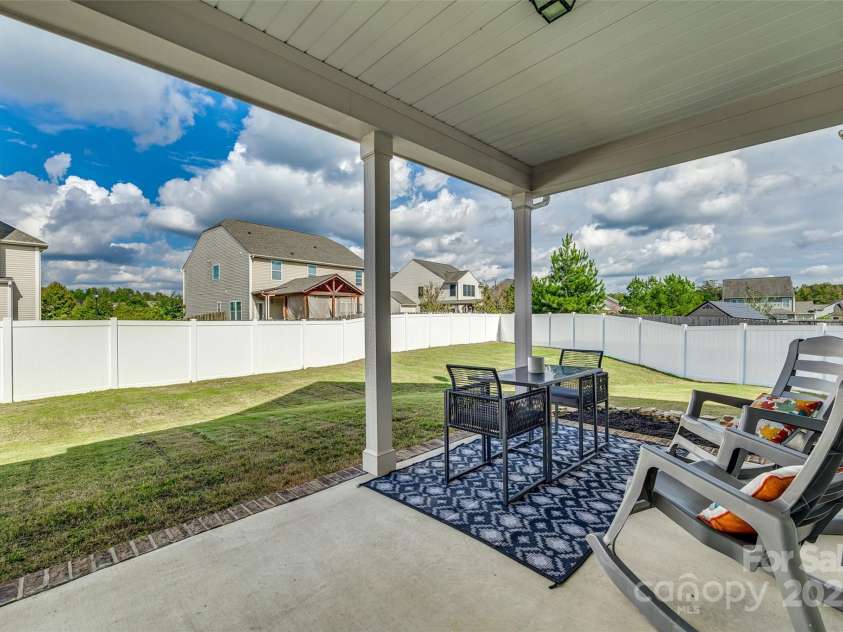 2222 Smoltz Drive, Rock Hill, SC 29730.  MLS# CAR4241640, YatesRealty ID 9587. 