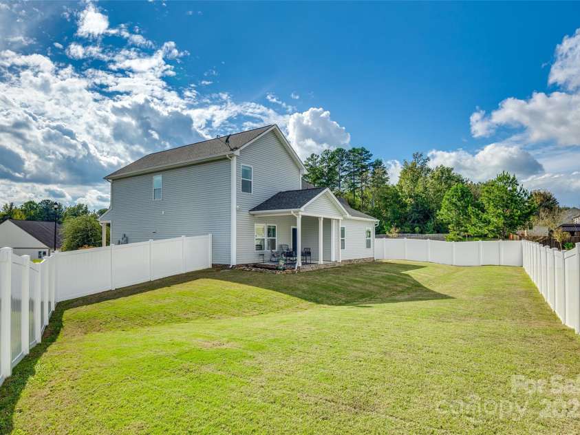 2222 Smoltz Drive, Rock Hill, SC 29730.  MLS# CAR4241640, YatesRealty ID 9587. 