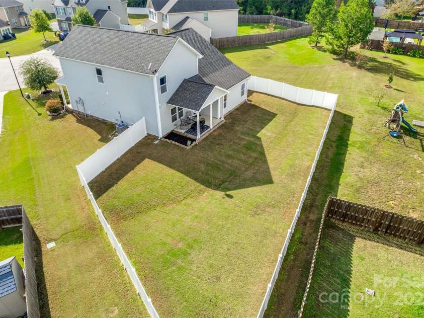 2222 Smoltz Drive, Rock Hill, SC 29730.  MLS# CAR4241640, YatesRealty ID 9587. 