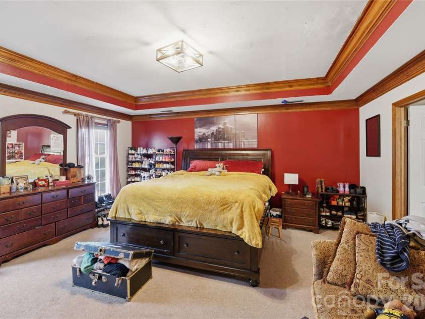 8917 Dartmoor Place, Mint Hill, NC 28227.  MLS# CAR4352305, YatesRealty ID 9587. Primary Bedroom