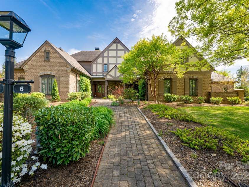 6 Golfside Court, Arden, NC 28704.  MLS# CAR4248179, YatesRealty ID 9588. 