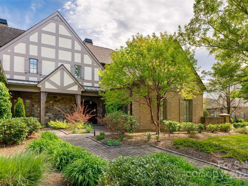 6 Golfside Court, Arden, NC 28704.  MLS# CAR4248179, YatesRealty ID 9588. 
