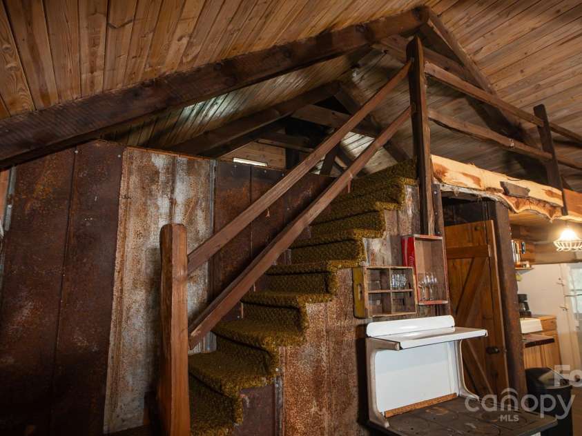 4189 Bristol Place, Collettsville, NC 28611.  MLS# CAR4320331, YatesRealty ID 959. 