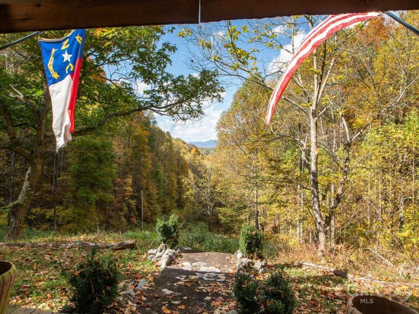 4189 Bristol Place, Collettsville, NC 28611.  MLS# CAR4320331, YatesRealty ID 959. 