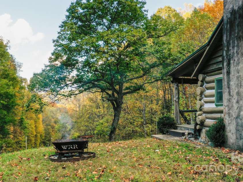 4189 Bristol Place, Collettsville, NC 28611.  MLS# CAR4320331, YatesRealty ID 959. 