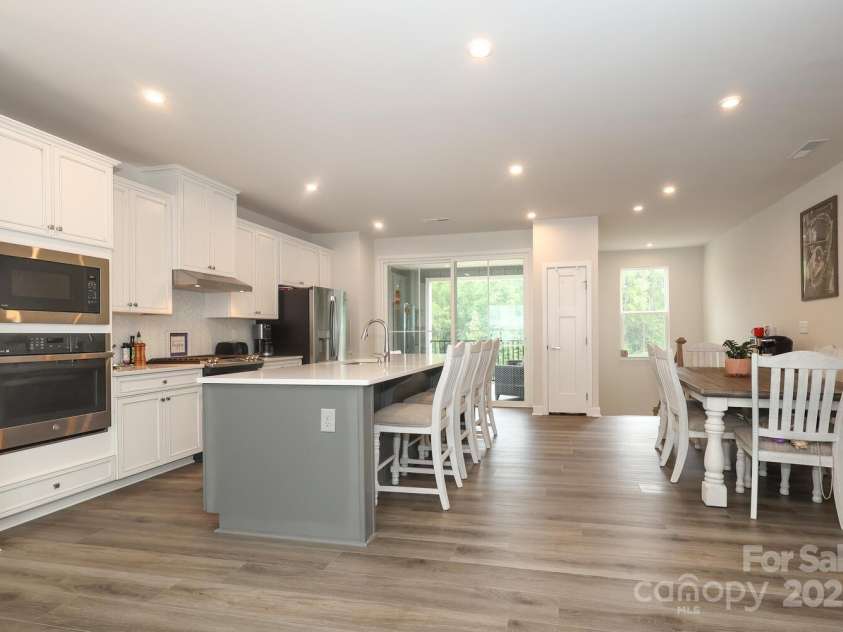 457 Lahinch Drive, Tega Cay, SC 29708.  MLS# CAR4214628, YatesRealty ID 959. 