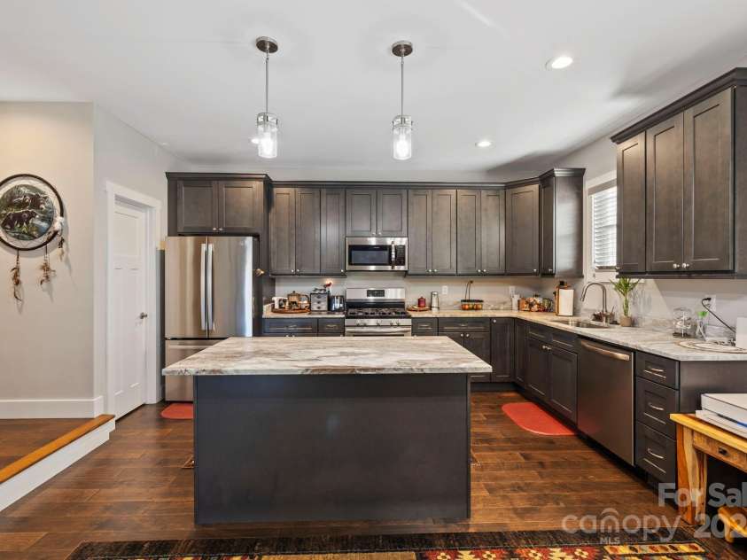 155 Hayes Ridge Lane, Mills River, NC 28759.  MLS# CAR4199843, YatesRealty ID 9590. 